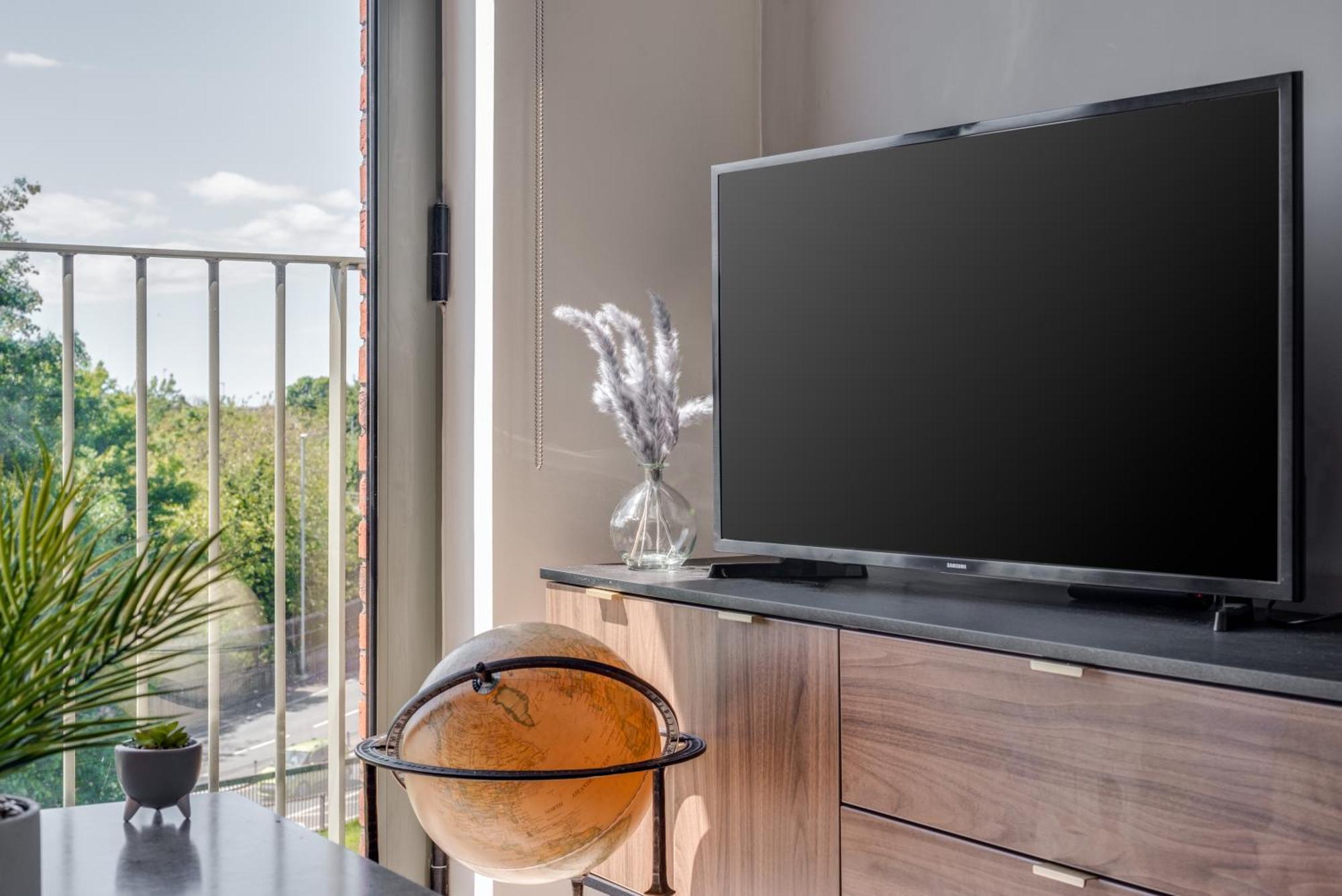 Huge Long Stay Offers! Lux City-Edge Stay! Perfect For Business & Leisure Λίβερπουλ Εξωτερικό φωτογραφία